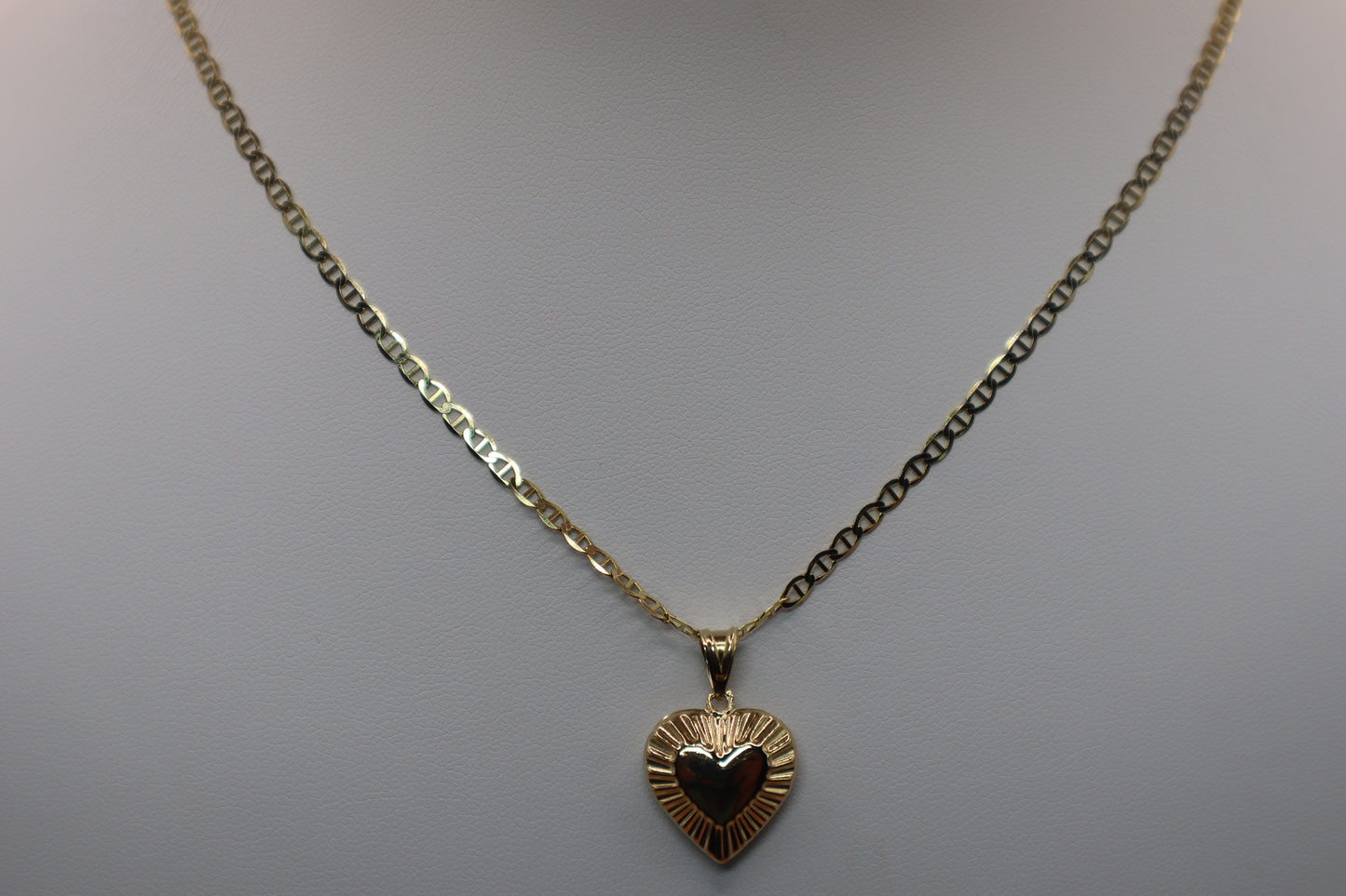 Cadena de eslabón GG con corazón en oro 14 k !!