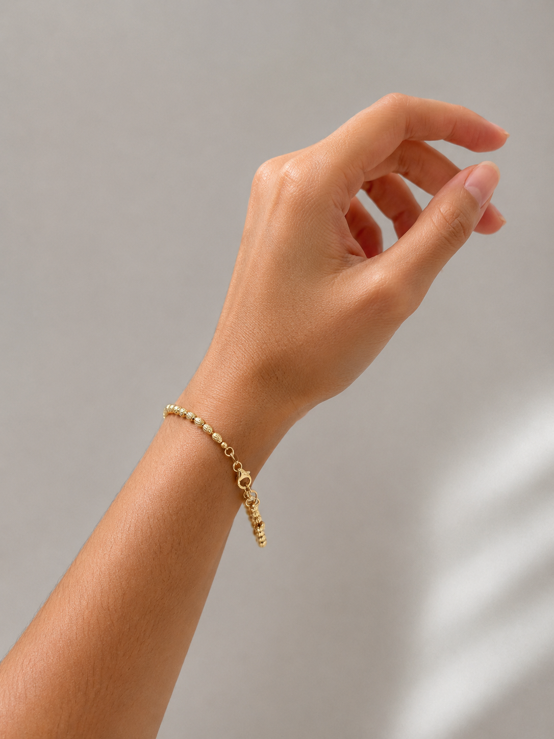 Pulsera de balines en 14 kt