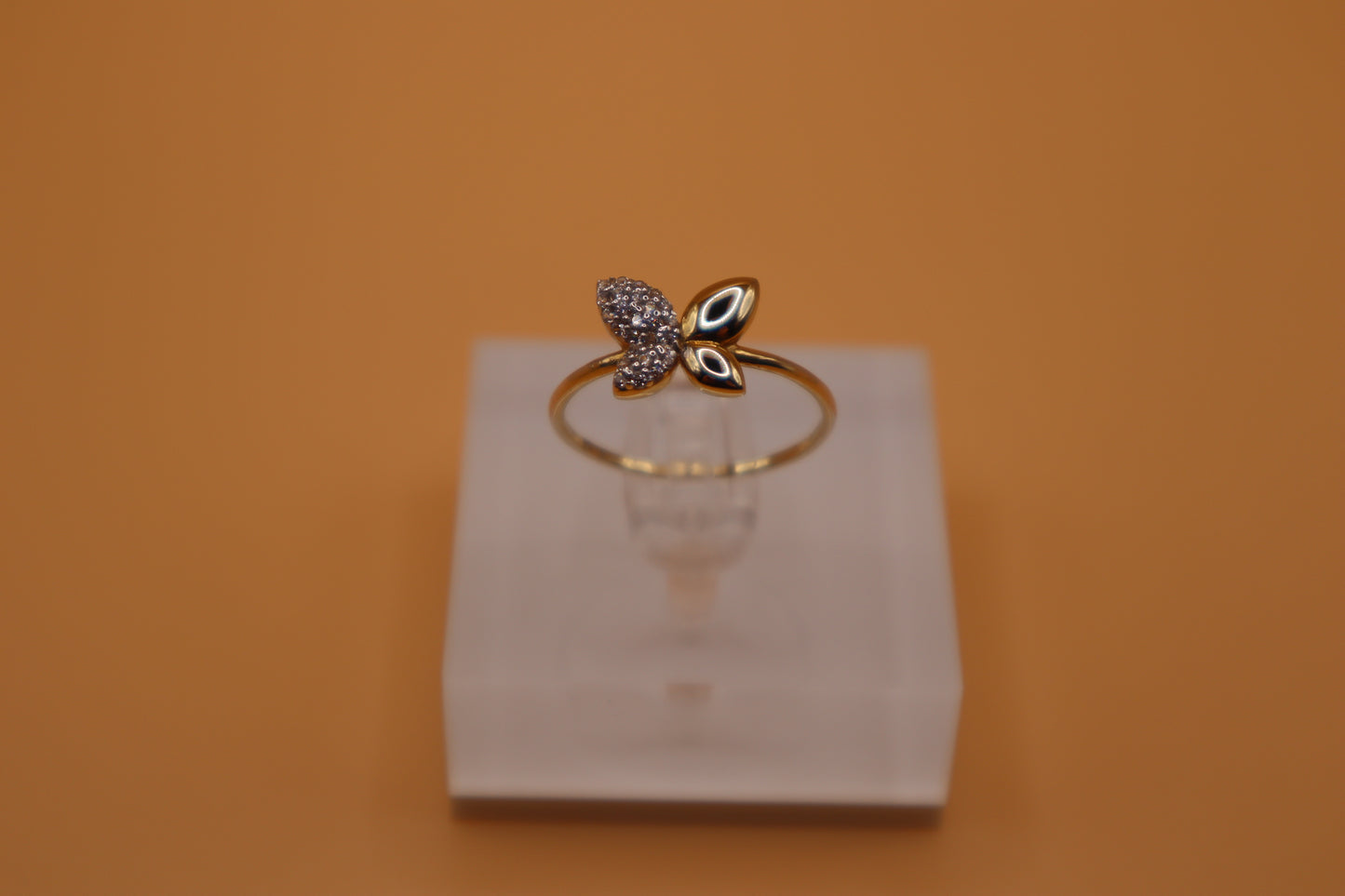 Anillo de mariposa en oro 14k!!