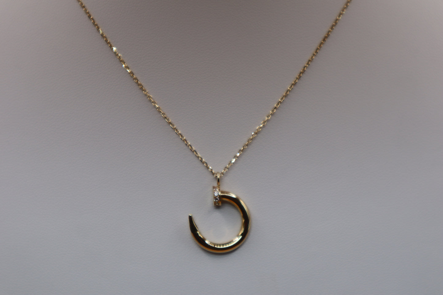 Cadena de clavo en oro 14 k !!