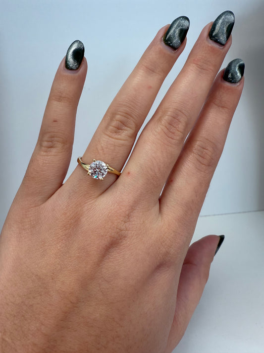 Anillo de matrimonio
