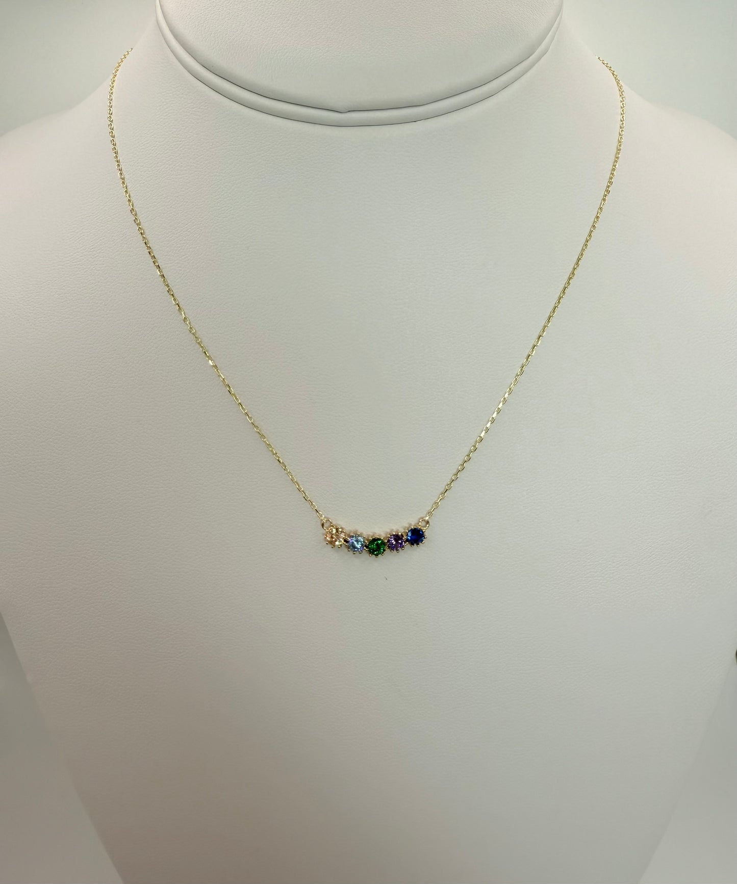 Cadena con piedras zirconias de diferentes colores en oro de 14 kt!!