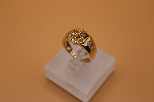 Anillo de hombre con cristo y ancla en oro 14 k !!