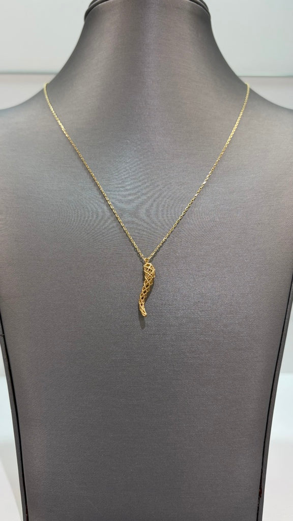cadena con dije de cuerno italiano 14k