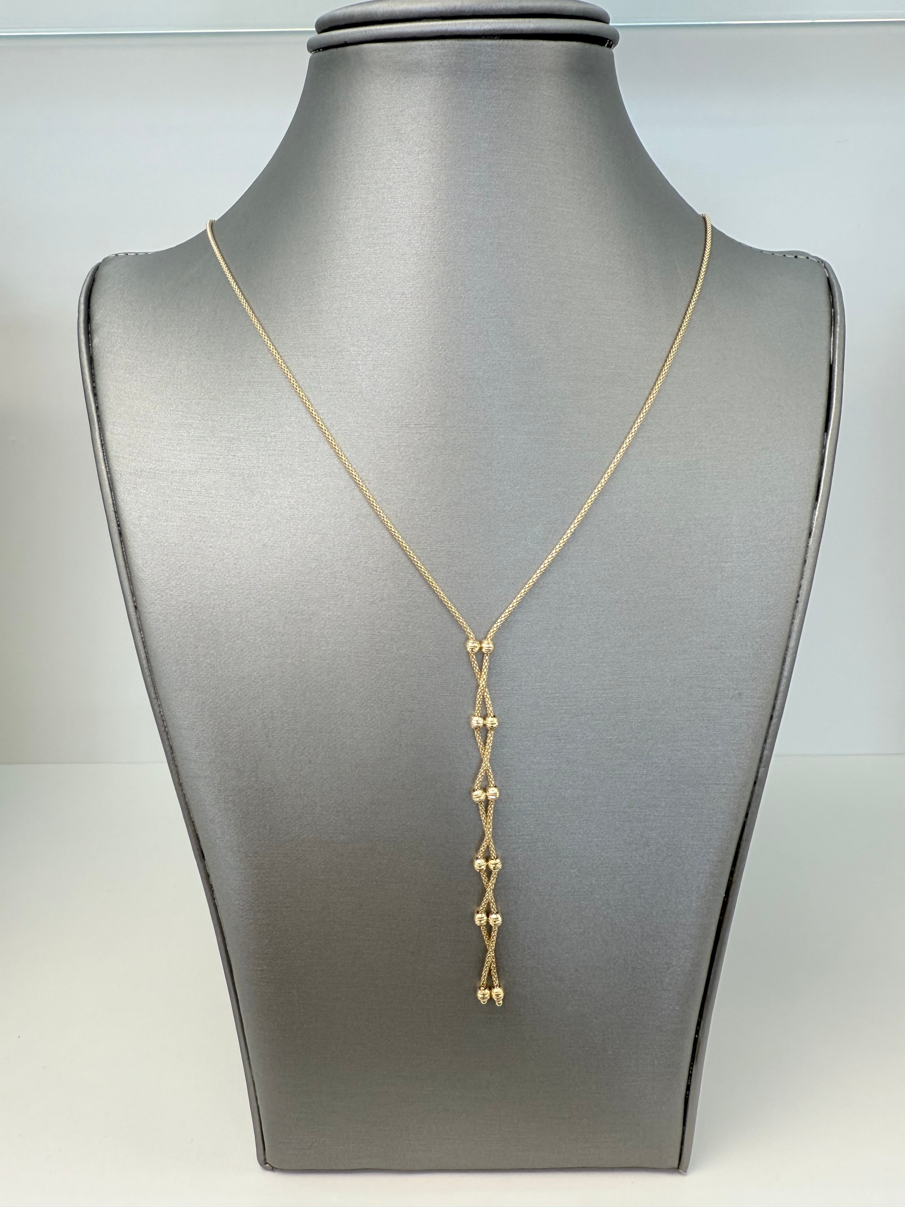 Cadena estilo corbata sólida en oro de 14 kt !!