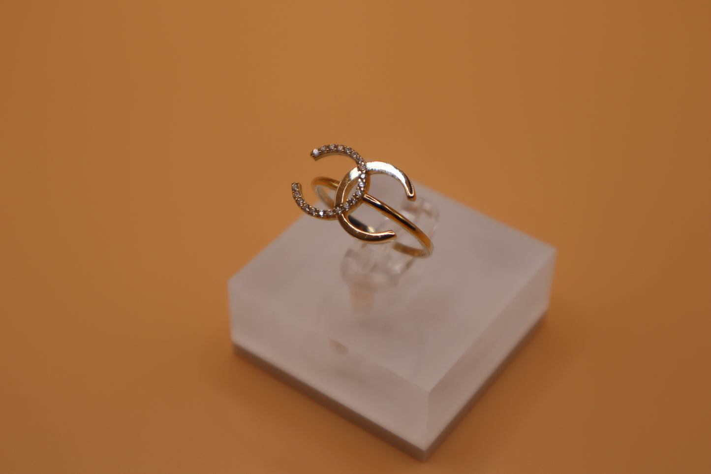 Anillo cc 14k