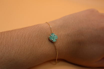 Pulsera de flor verde 14k