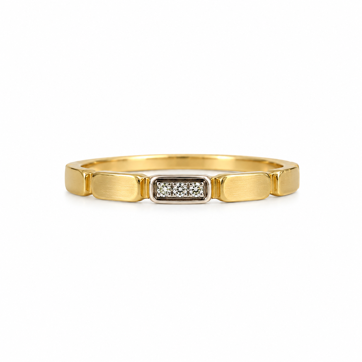 anillos anillo de rectangulos con circonias en el medio 14k